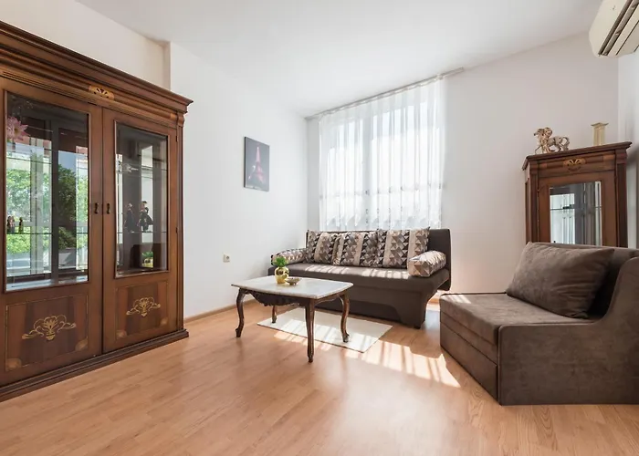 公寓 Unique With Pool And Sauna