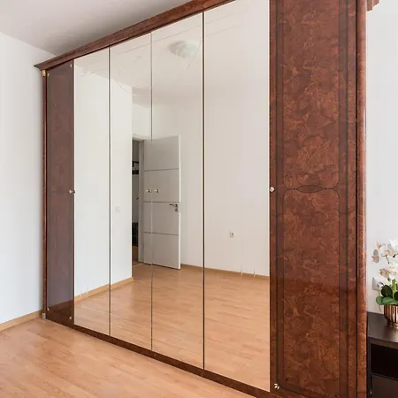 Appartement Unique With Pool And Sauna