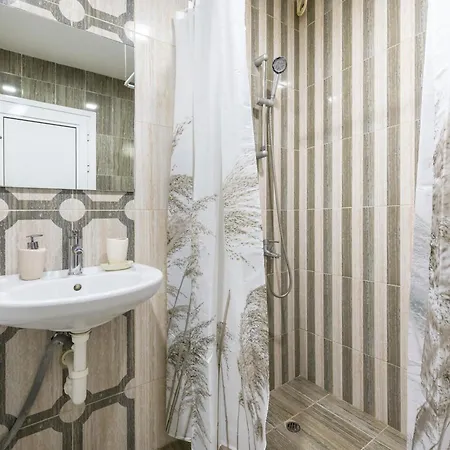 Unique With Pool And Sauna * Varna